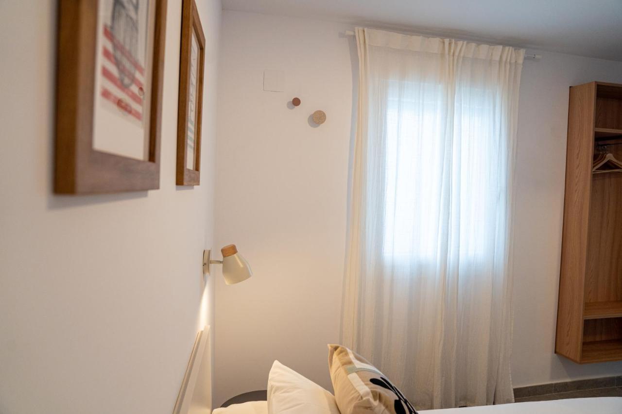 Hostal Tarantelo Conil Коніль-де-ла-Фронтера Екстер'єр фото