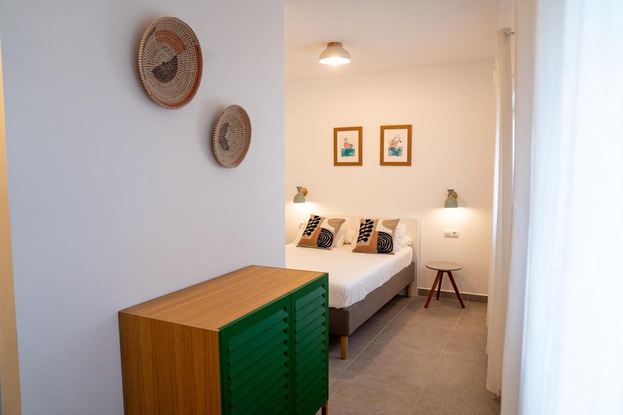 Hostal Tarantelo Conil Коніль-де-ла-Фронтера Екстер'єр фото